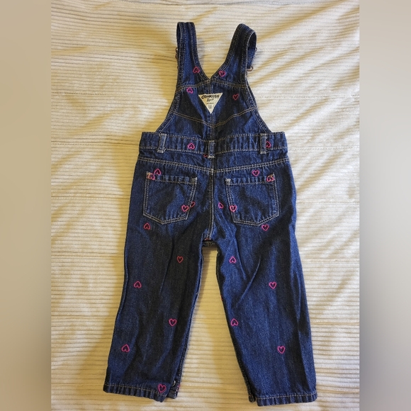 Oshkosh Jean Bibs with pink hearts size 12mon - Picture 3 of 9